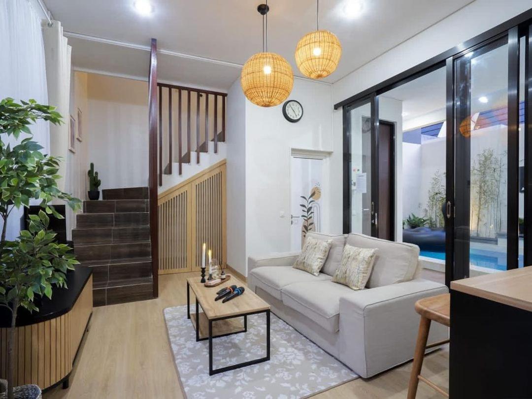 Villa Pak Joni Pasuruan Exteriér fotografie